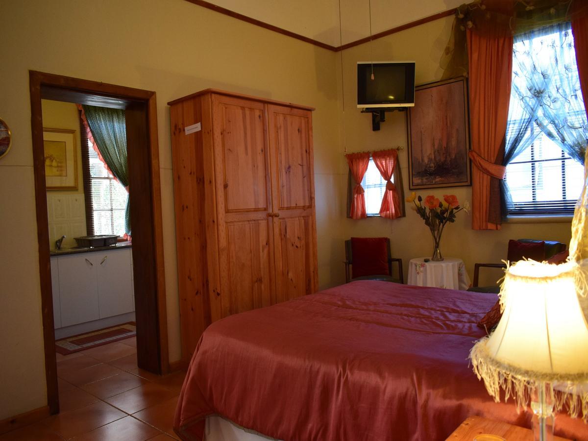 Auberge Alouette Guesthouse Franschhoek Exterior photo